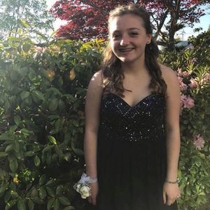 Meet your Posher, Nicole